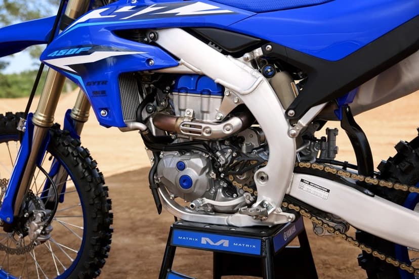 Yamaha YZ450F - 1