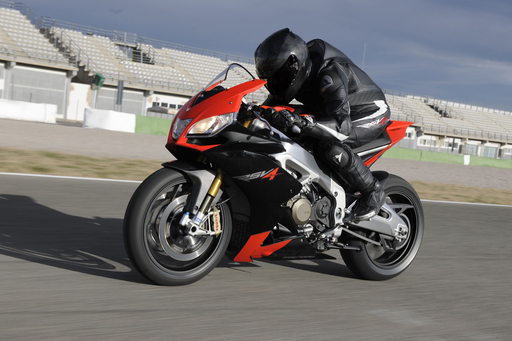 APRILIA RSV