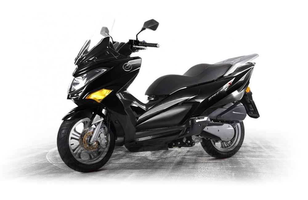 Daelim DAELIM STEEZER - 1