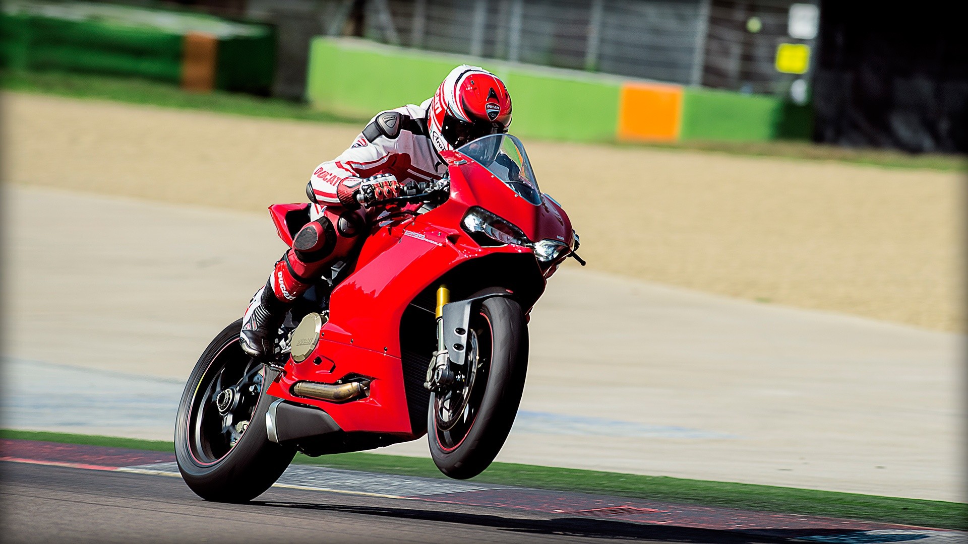 DUCATI Panigale