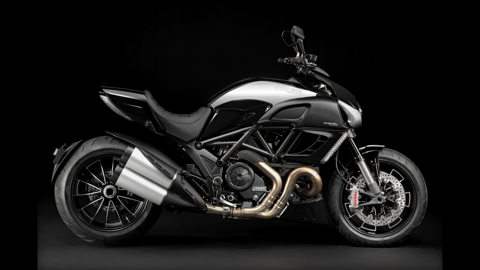 DUCATI Diavel
