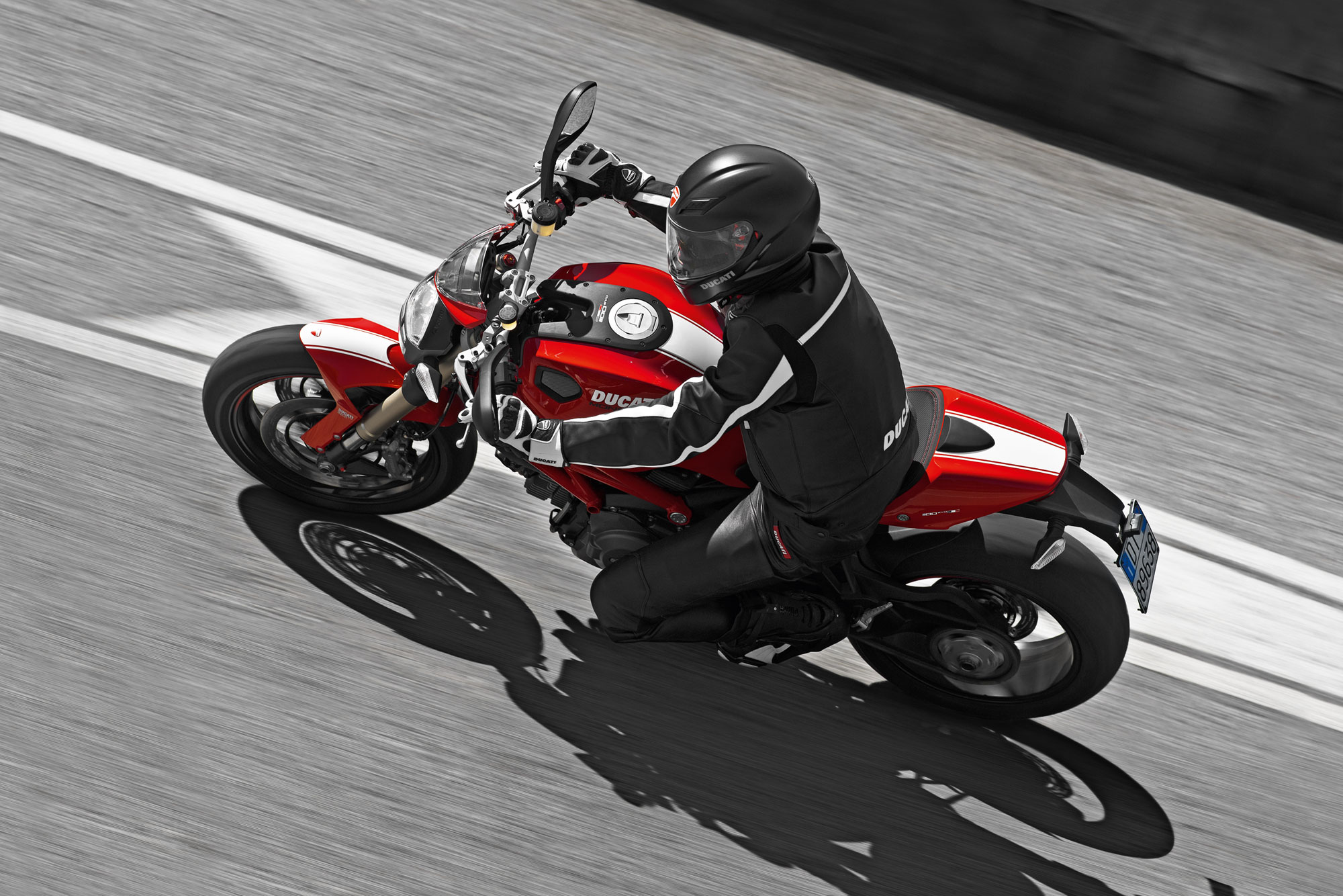 DUCATI Monster