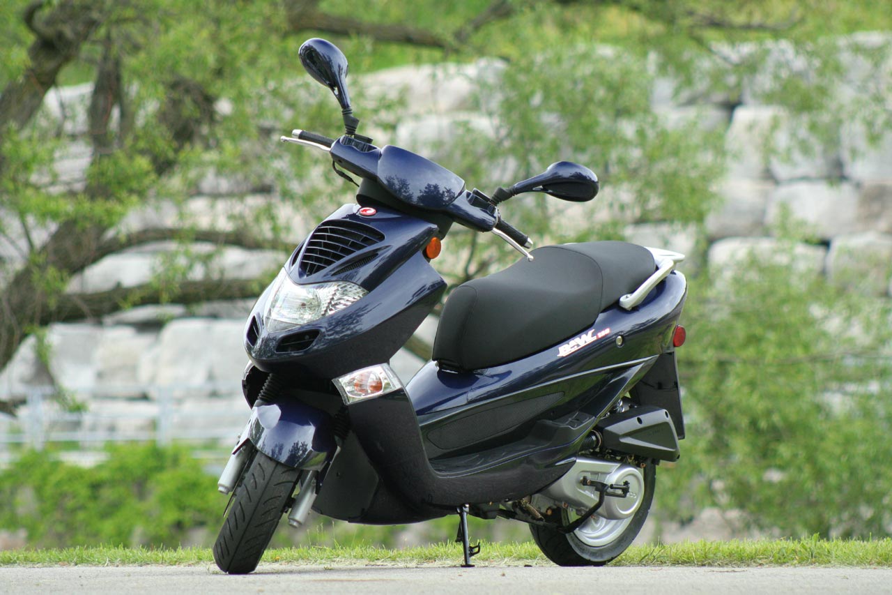 KYMCO Bet & Win