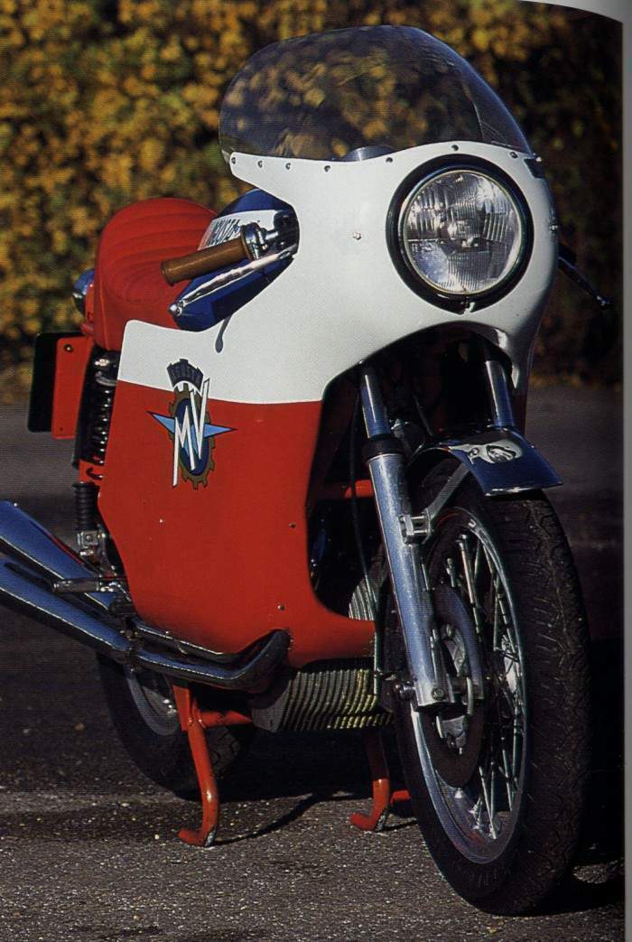 MV AGUSTA 750