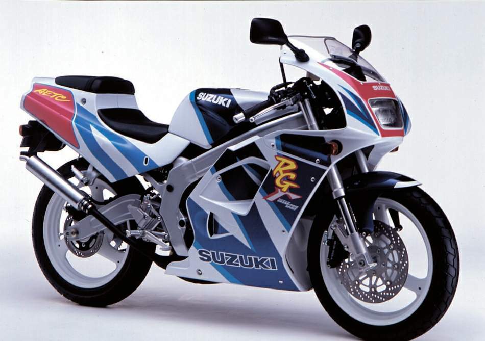 Suzuki RG 200 F Gamma - 1